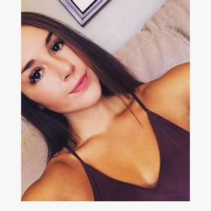 Meet your Posher, Joëlle